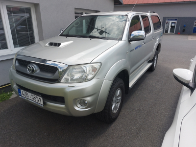 Nákladní automobil TOYOTA HILUX